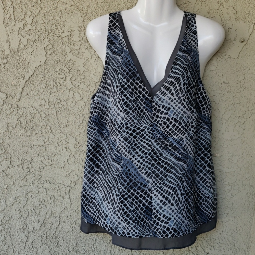 Banana Republic chiffon double layer tank top - Picture 1 of 8